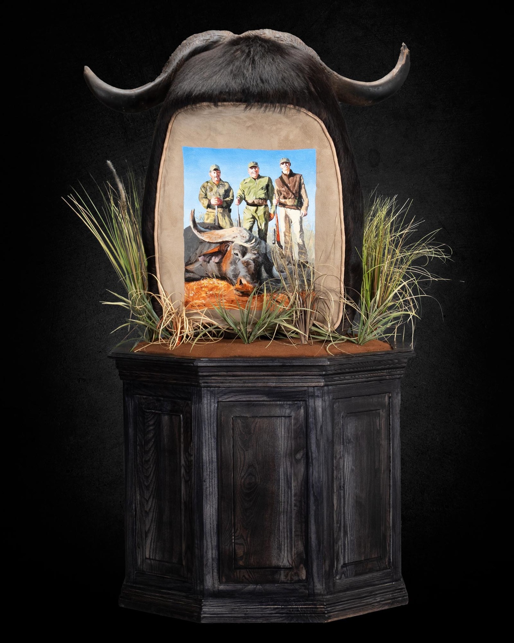 Buffalo Pedestal mount